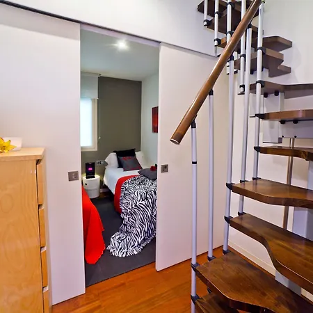 Victoria Center 3 Apartment *